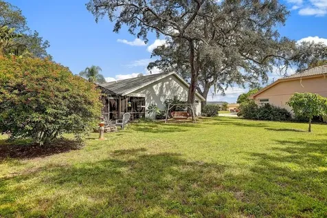 2828 Woodrose Court Holiday FL 34691