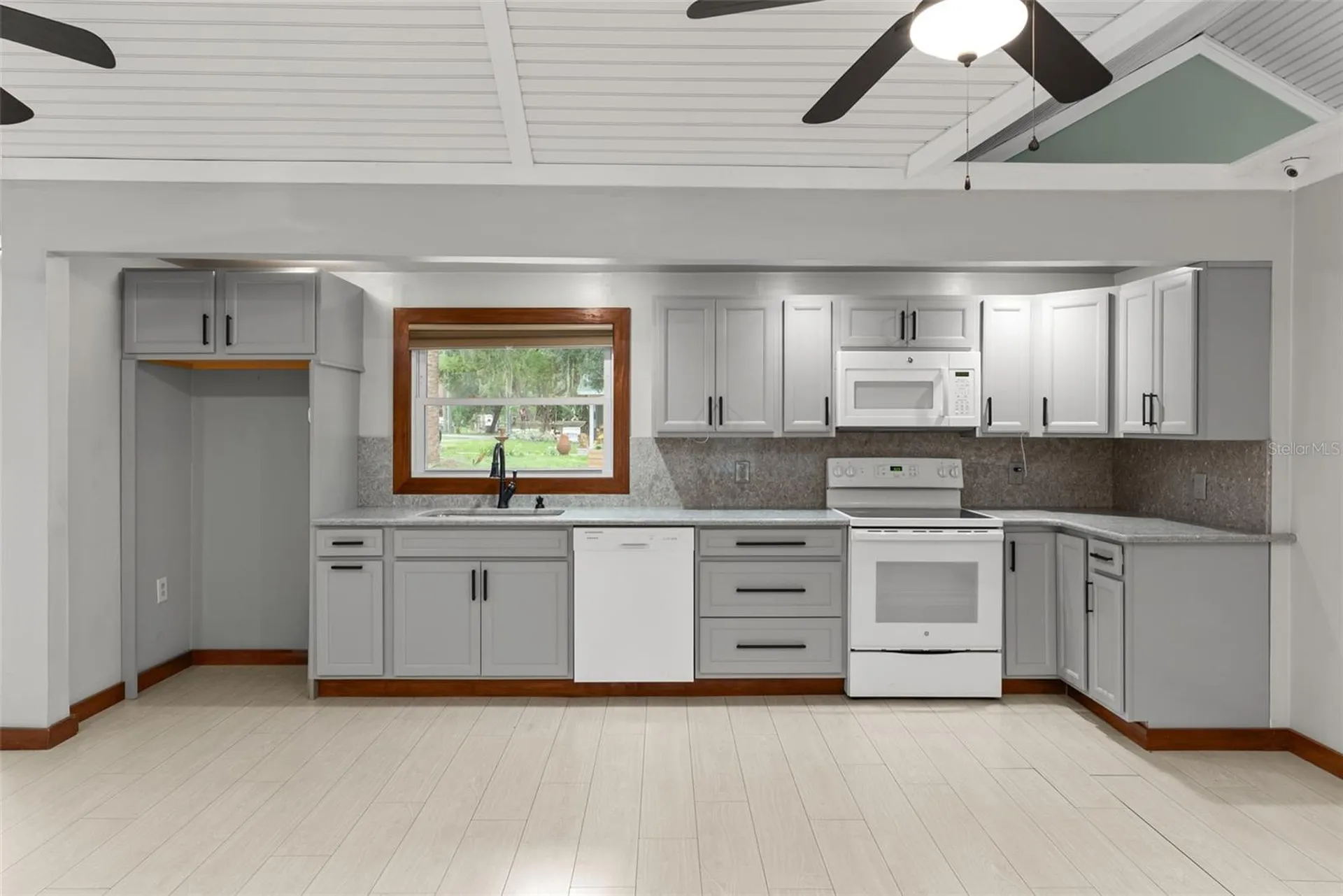 10519 Bridgewood Drive Riverview FL 33578