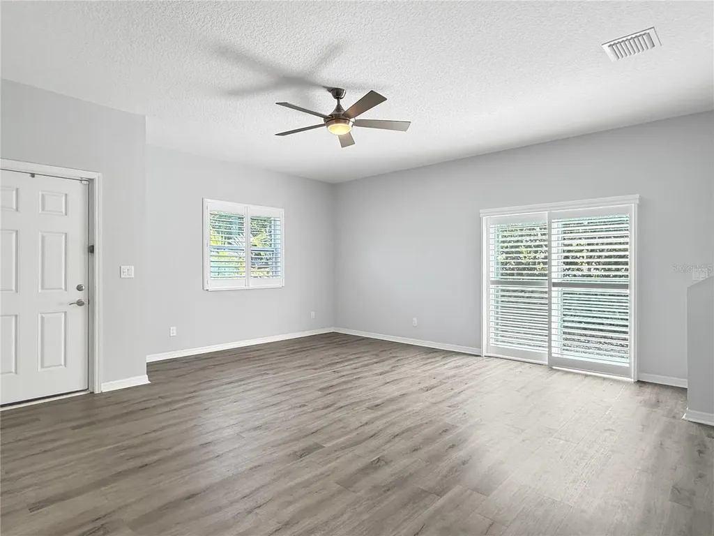 281 Ashley Court Dunedin FL 34698
