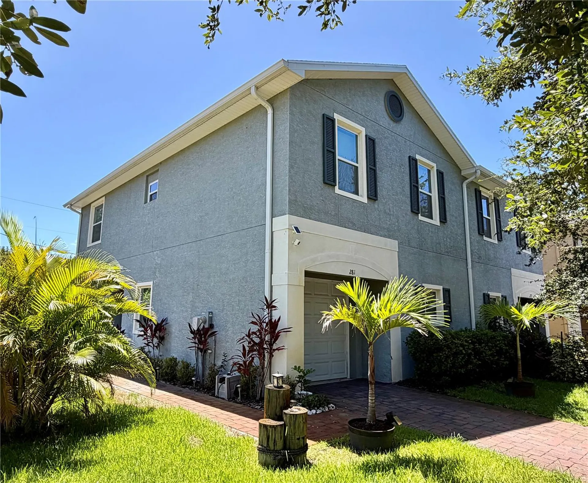 281 Ashley Court Dunedin FL 34698
