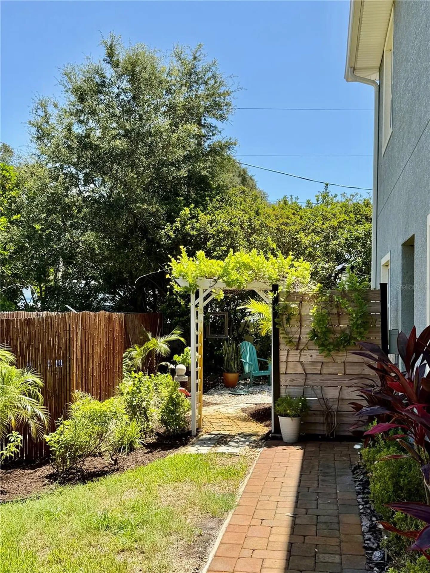 281 Ashley Court Dunedin FL 34698