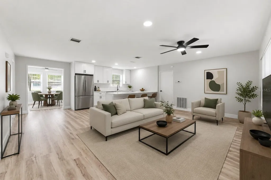 16 Oleander Lane Debary FL 32713