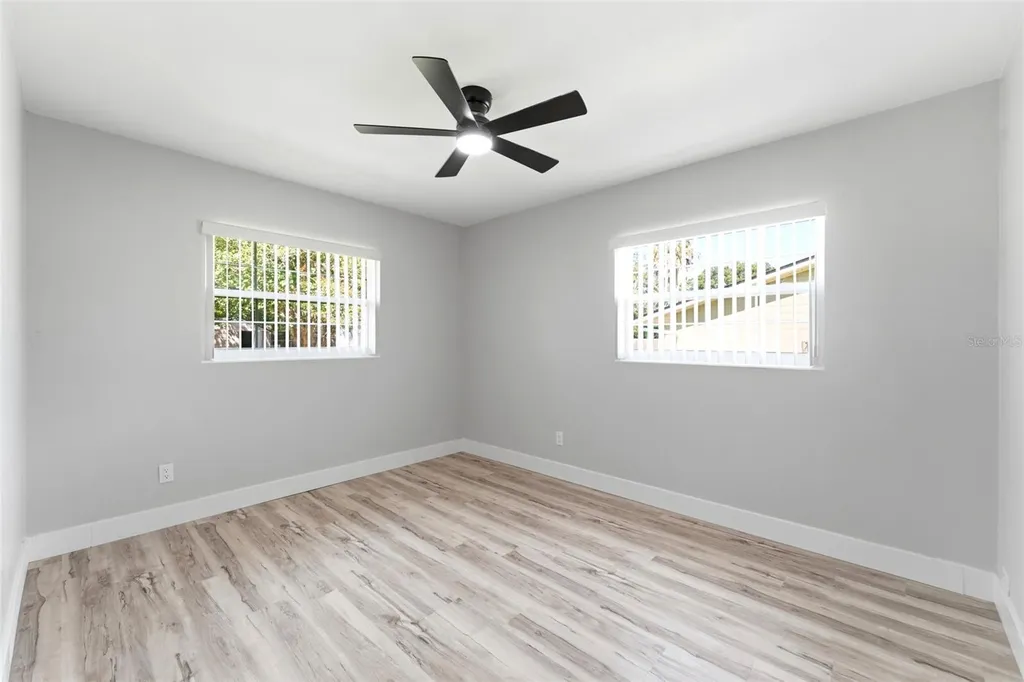 16 Oleander Lane Debary FL 32713