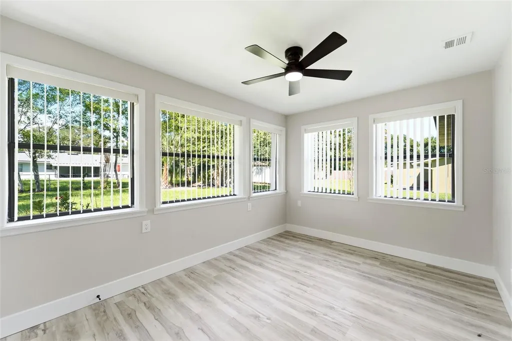 16 Oleander Lane Debary FL 32713