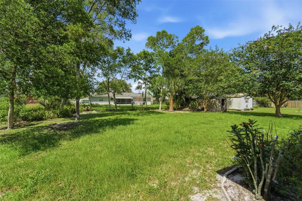 16 Oleander Lane Debary FL 32713