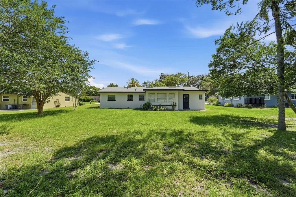 16 Oleander Lane Debary FL 32713