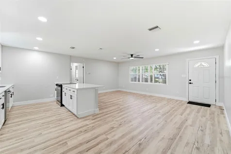 16 Oleander Lane Debary FL 32713