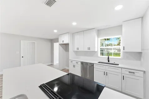 16 Oleander Lane Debary FL 32713
