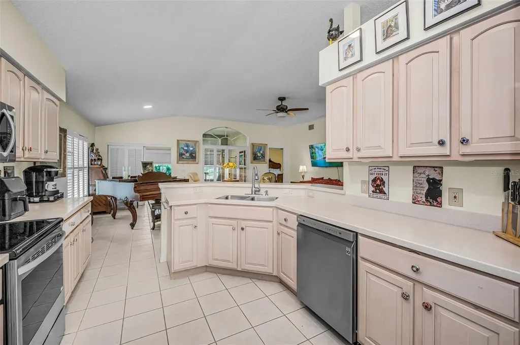 1323 Winding Willow Drive Trinity FL 34655