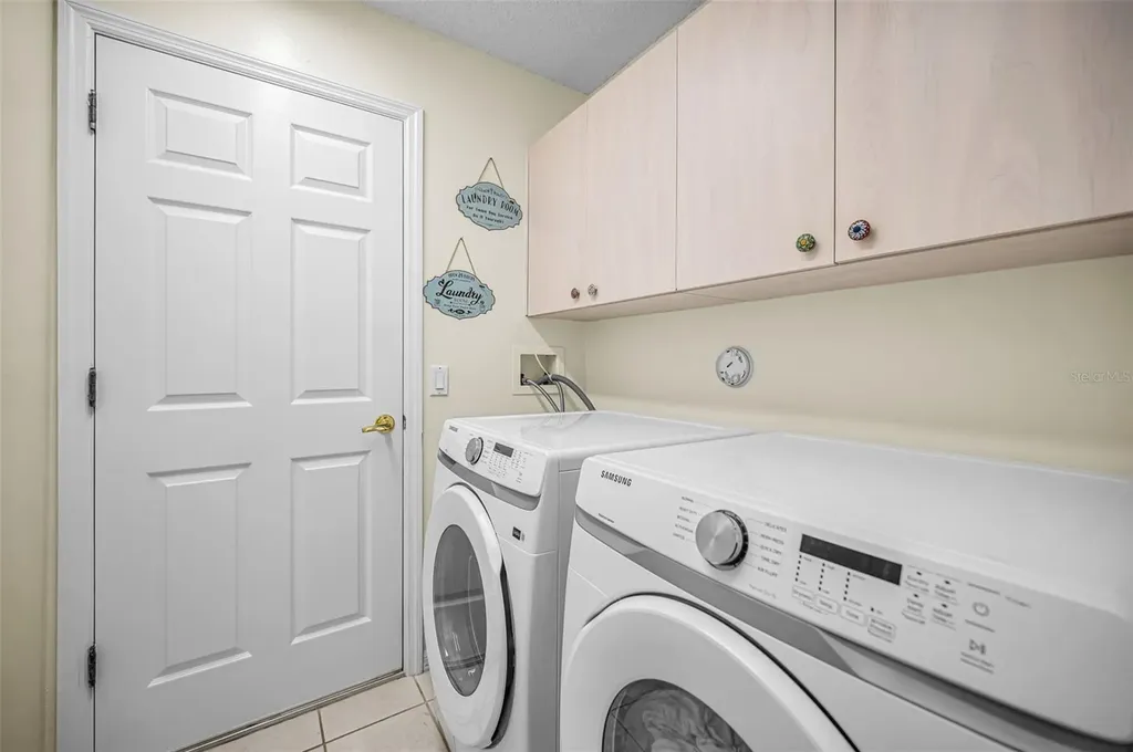 1323 Winding Willow Drive Trinity FL 34655