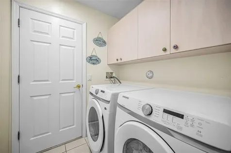 1323 Winding Willow Drive Trinity FL 34655