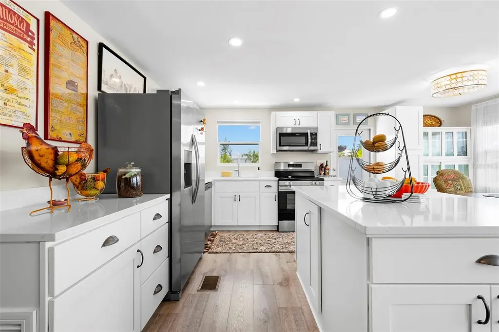 7165 Mount Georgetown Drive NE St Petersburg FL 33702