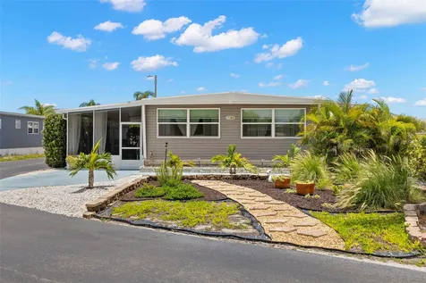 7165 Mount Georgetown Drive NE St Petersburg FL 33702