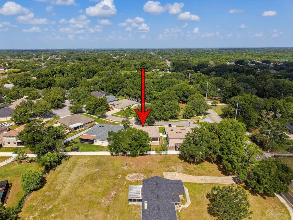 2021 Rutherford Drive Dover FL 33527