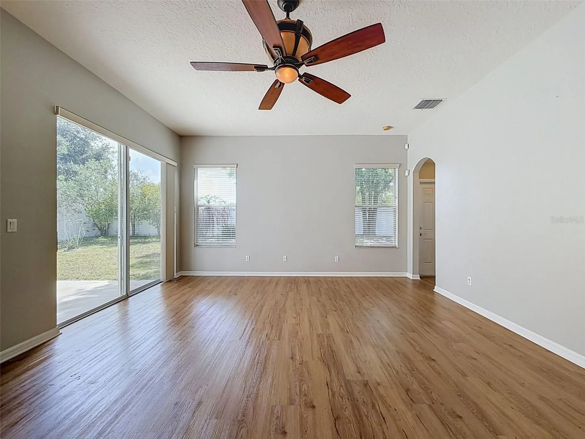 2021 Rutherford Drive Dover FL 33527
