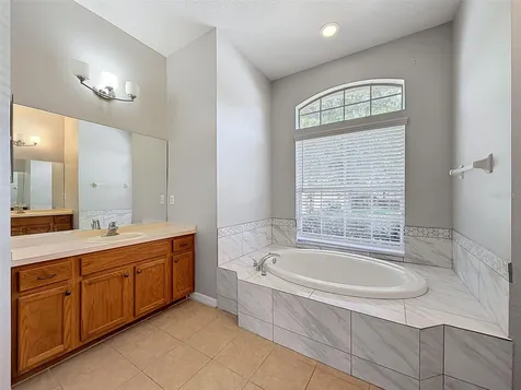 2021 Rutherford Drive Dover FL 33527
