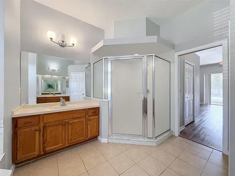 2021 Rutherford Drive Dover FL 33527