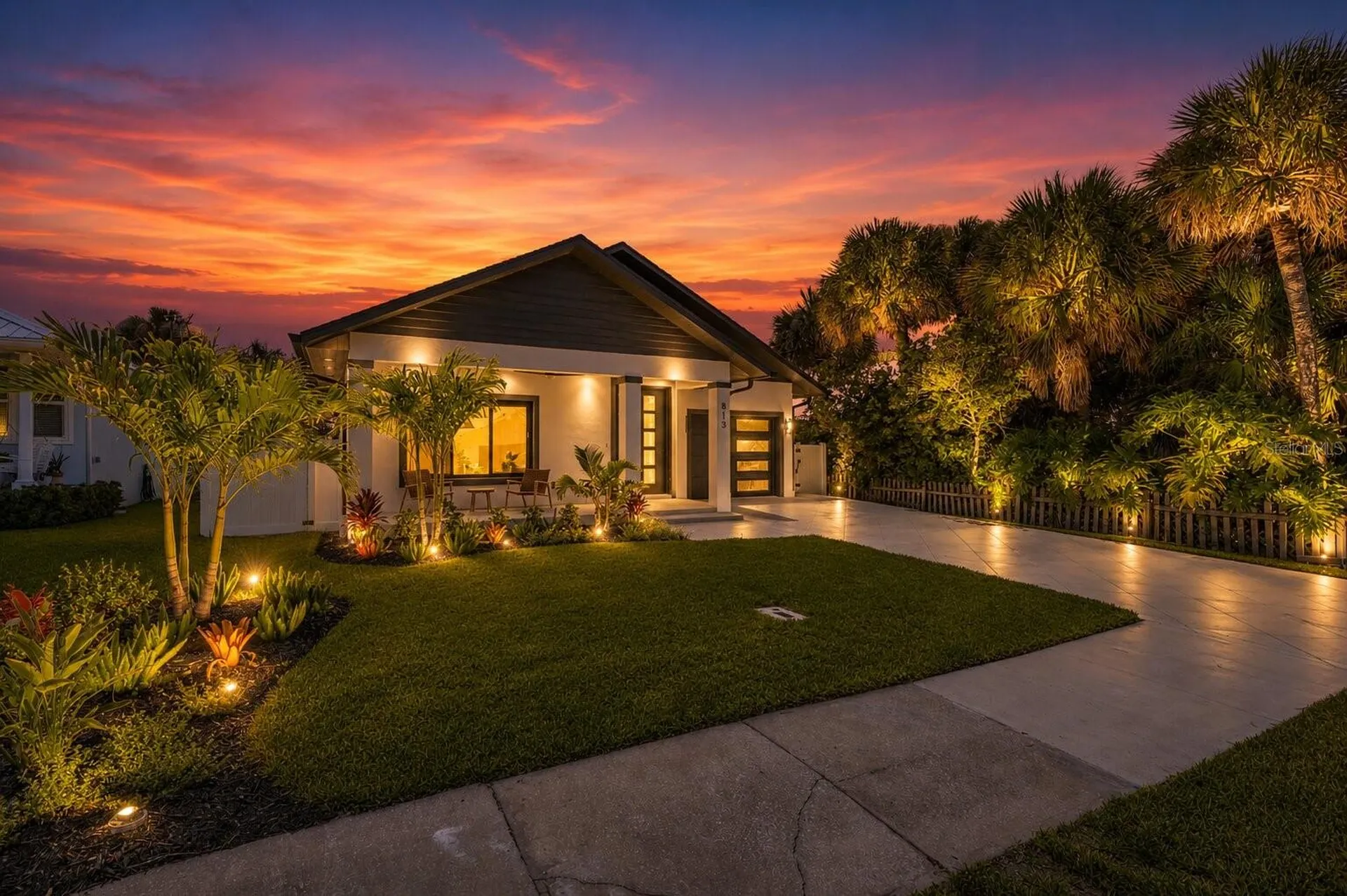 813 E 1st Avenue New Smyrna Beach FL 32169