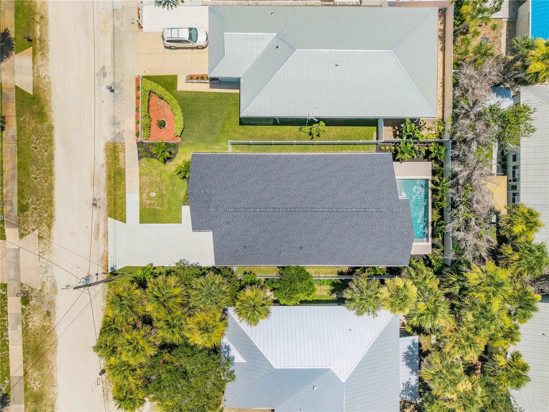 813 E 1st Avenue New Smyrna Beach FL 32169