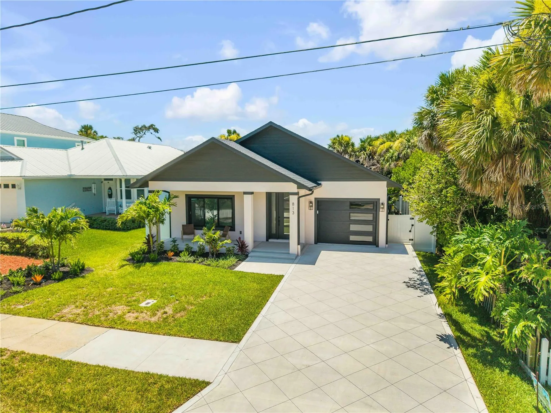 813 E 1st Avenue New Smyrna Beach FL 32169