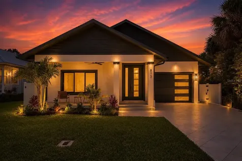 813 E 1st Avenue New Smyrna Beach FL 32169