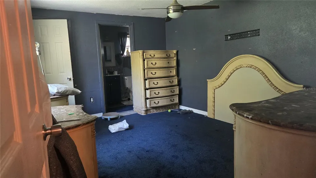 5375 Carolona Way S St Petersburg FL 33712