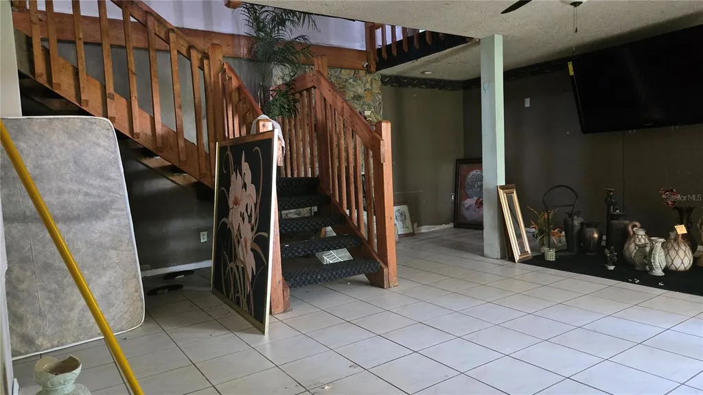 5375 Carolona Way S St Petersburg FL 33712