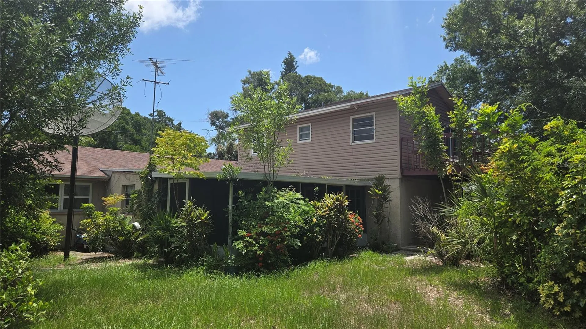 5375 Carolona Way S St Petersburg FL 33712