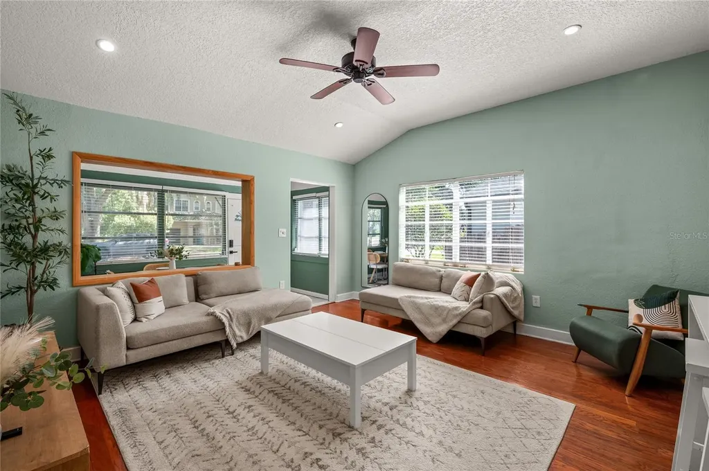 1404 Mount Vernon Street Orlando FL 32803