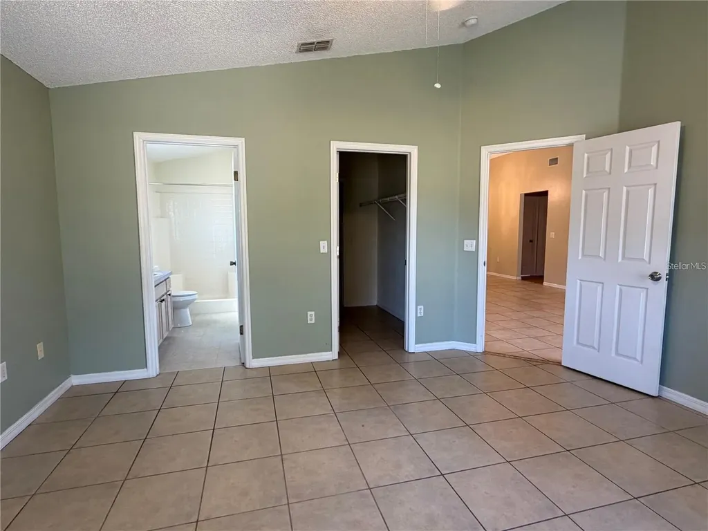 17432 Woodcrest Way Clermont FL 34714