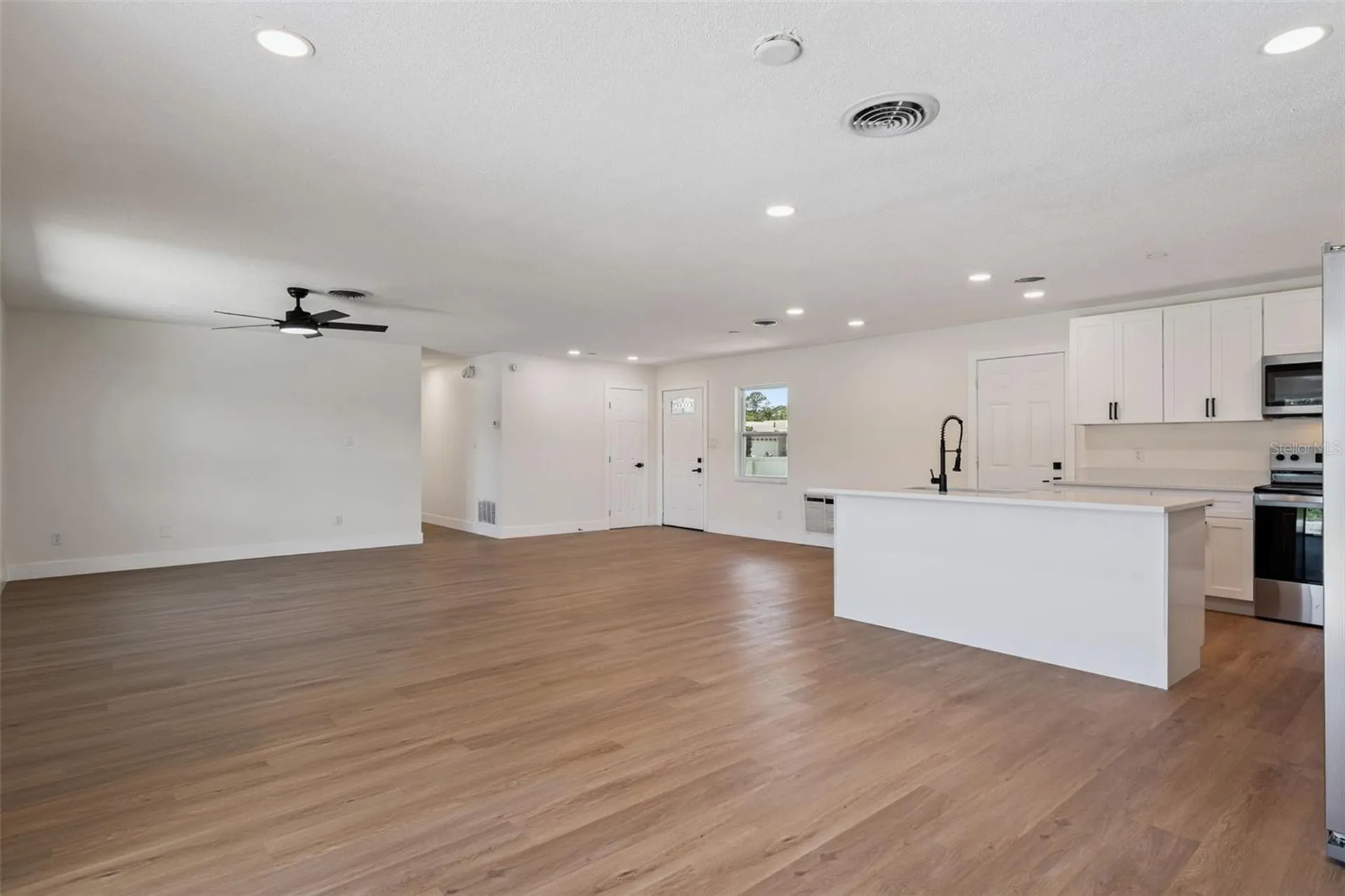 937 Barbados Avenue Orlando FL 32825