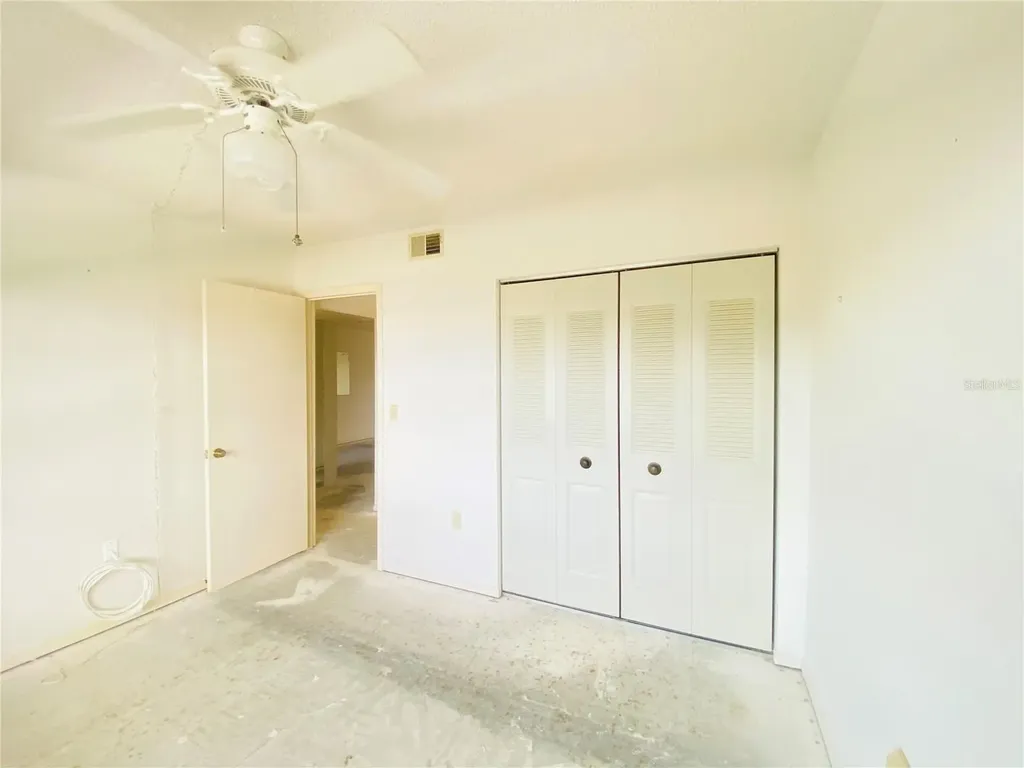 635 30th Avenue W Bradenton FL 34205