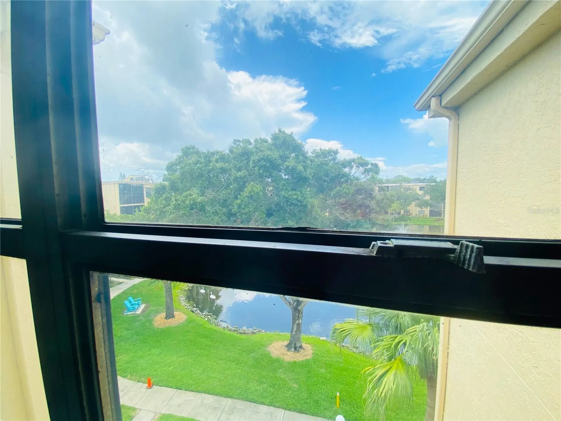 635 30th Avenue W Bradenton FL 34205