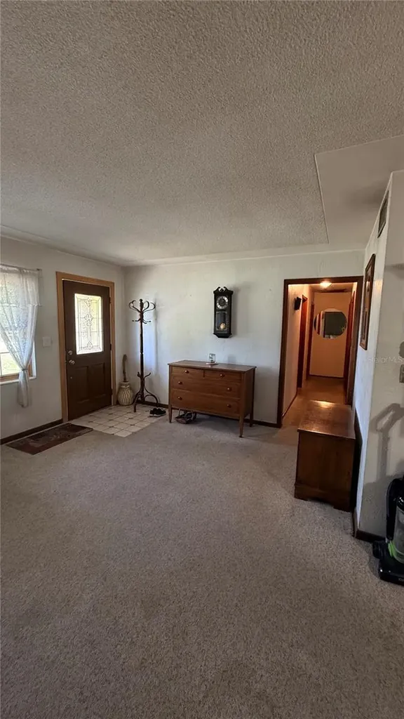 4415 W Paul Avenue Tampa FL 33611