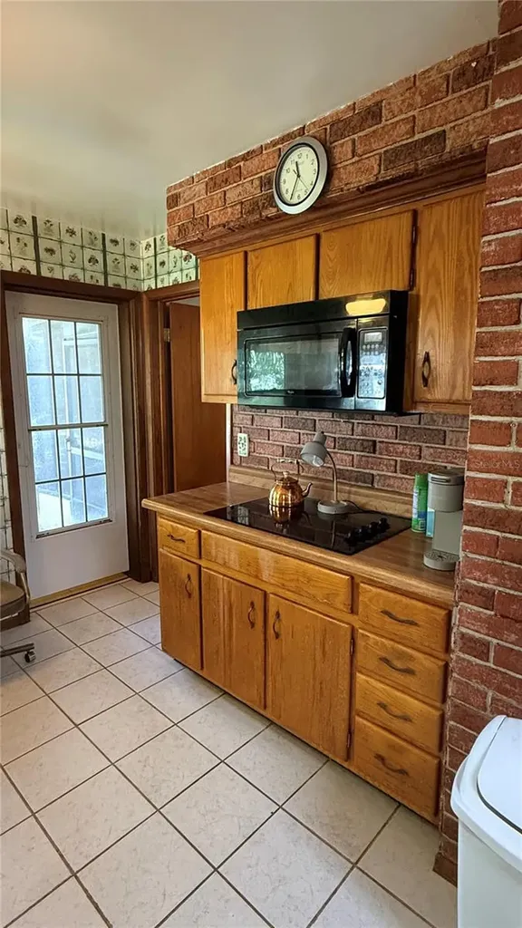 4415 W Paul Avenue Tampa FL 33611