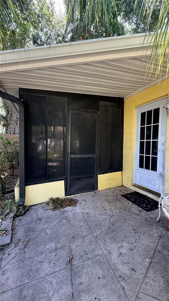 4415 W Paul Avenue Tampa FL 33611