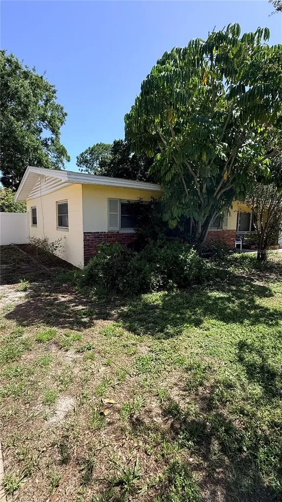 4415 W Paul Avenue Tampa FL 33611
