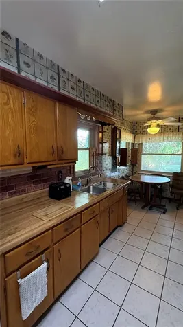 4415 W Paul Avenue Tampa FL 33611