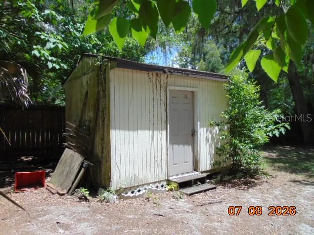 2105 NW 16th Terrace NW Gainesville FL 32605