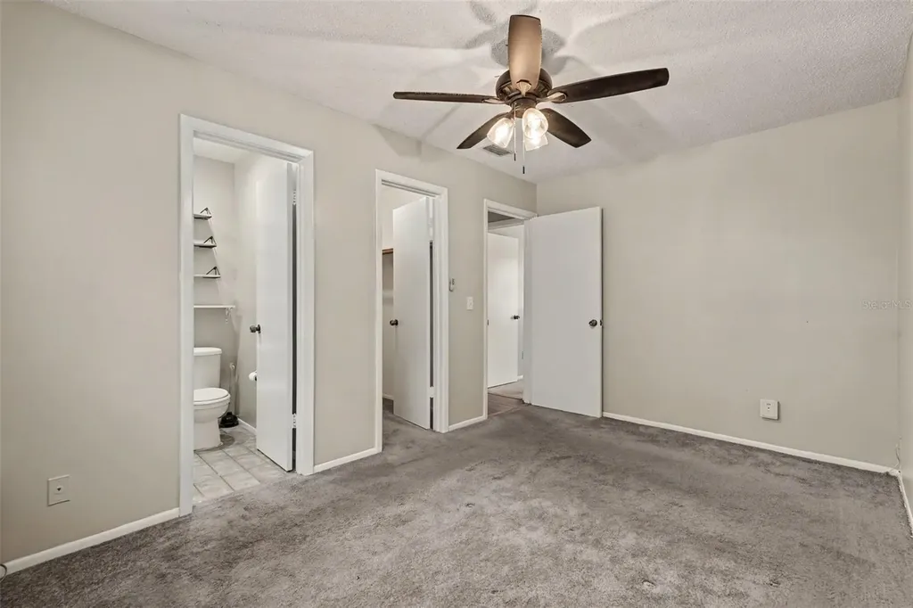 4419 Dolphin Drive Tampa FL 33617