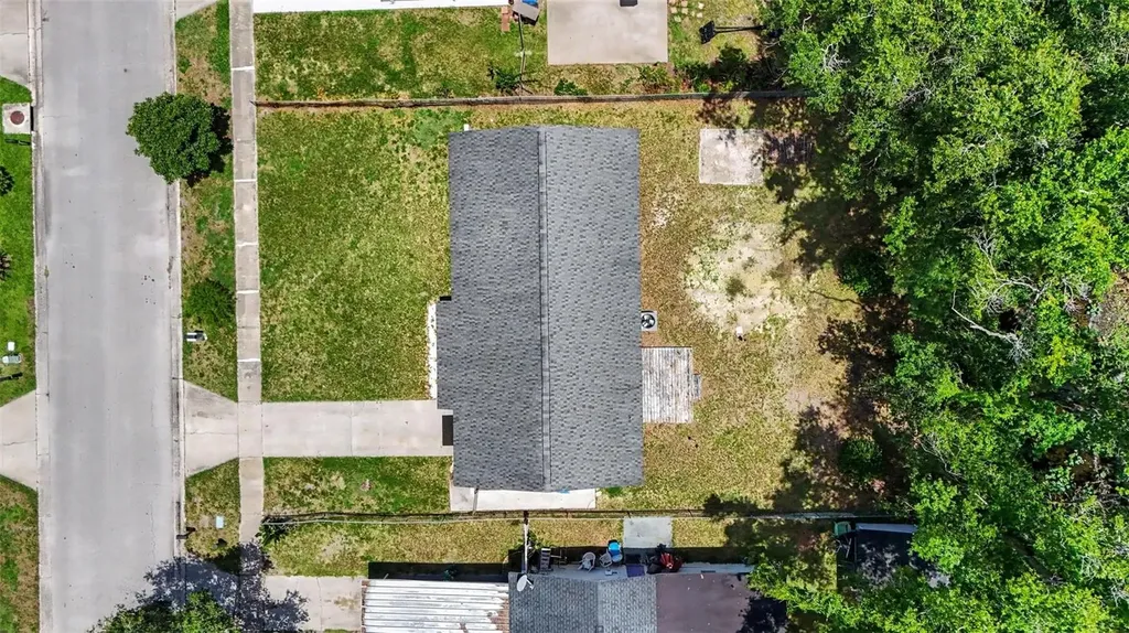 4419 Dolphin Drive Tampa FL 33617
