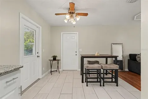 4419 Dolphin Drive Tampa FL 33617