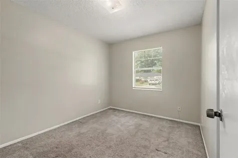 4419 Dolphin Drive Tampa FL 33617