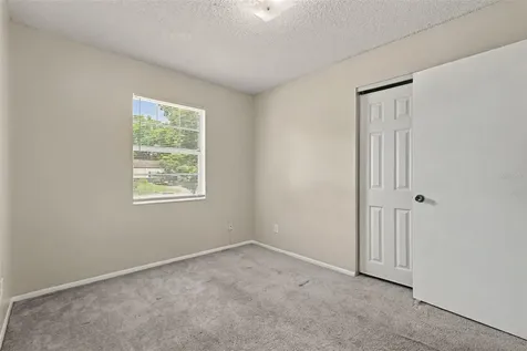 4419 Dolphin Drive Tampa FL 33617