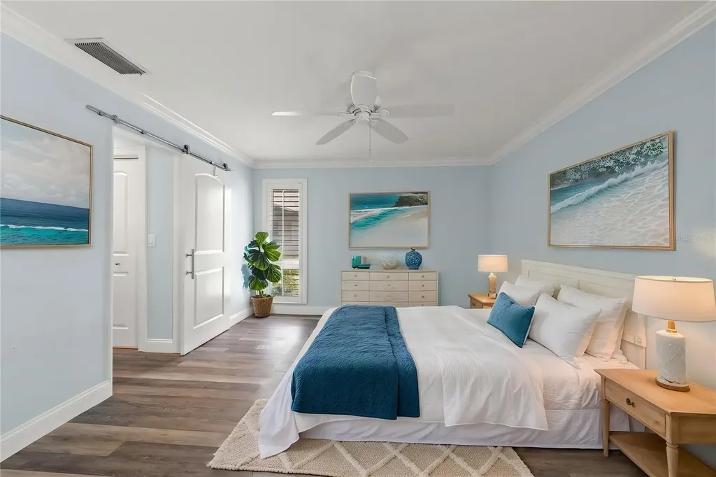 2942 Clubhouse Drive W Clearwater FL 33761