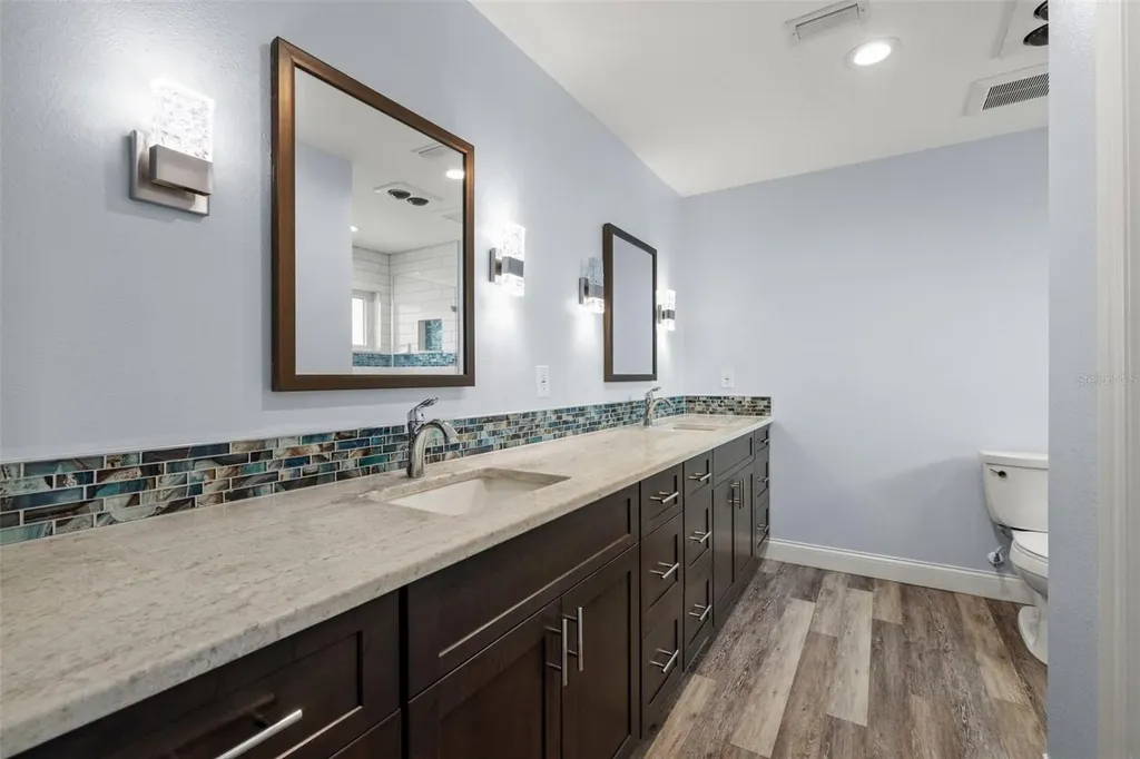 2942 Clubhouse Drive W Clearwater FL 33761