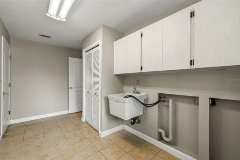2942 Clubhouse Drive W Clearwater FL 33761