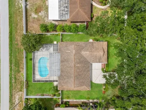 2942 Clubhouse Drive W Clearwater FL 33761