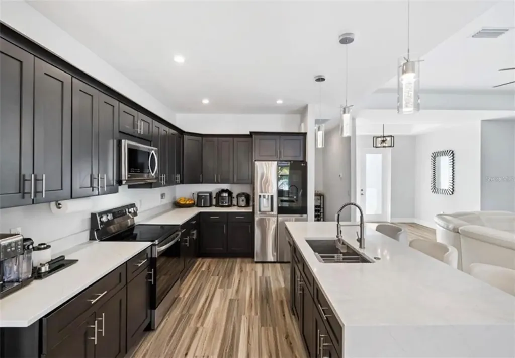 1017 NW 15th Terrace Cape Coral FL 33993