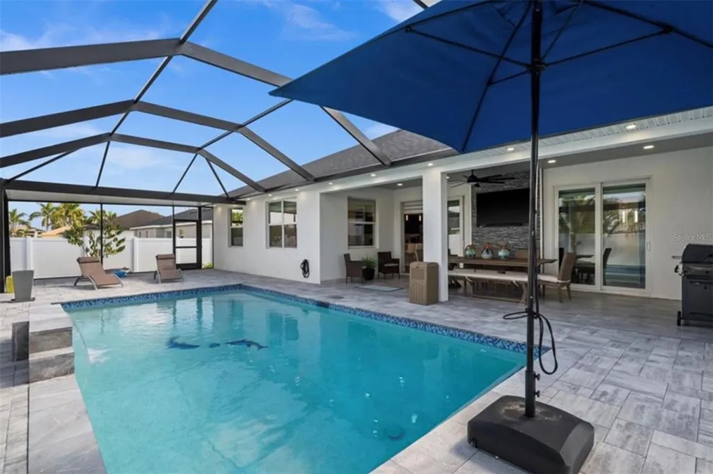 1017 NW 15th Terrace Cape Coral FL 33993